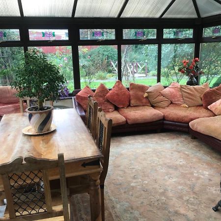 Bed and Breakfast Broadmoor Farm Kilgetty Exterior foto