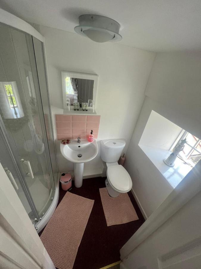 Bed and Breakfast Broadmoor Farm Kilgetty Exterior foto
