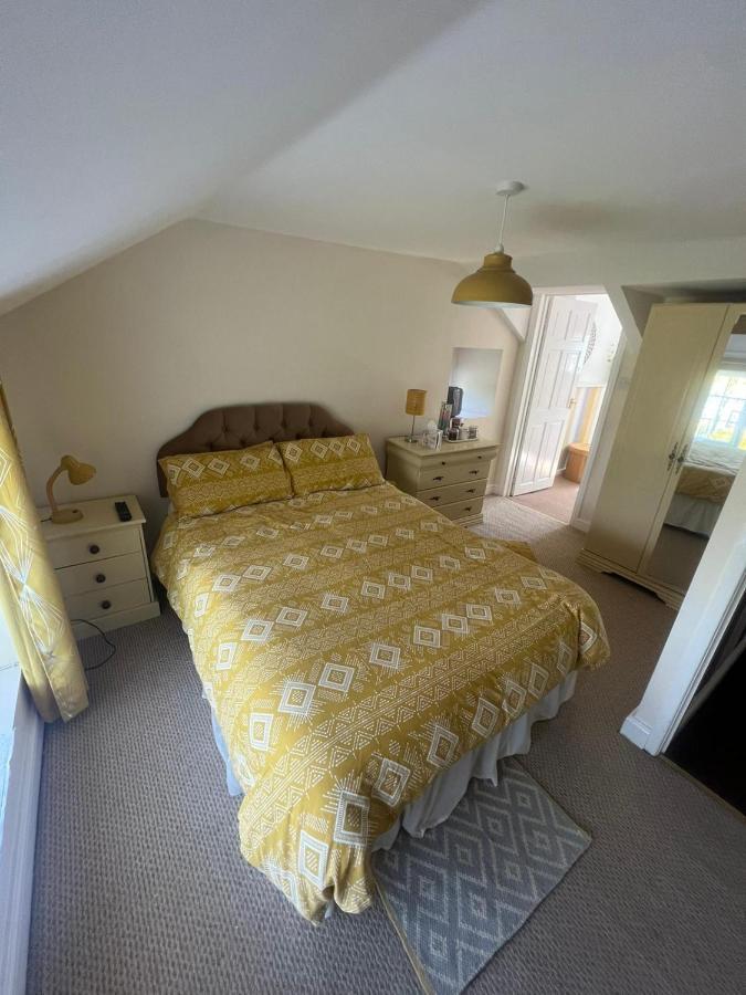 Bed and Breakfast Broadmoor Farm Kilgetty Exterior foto